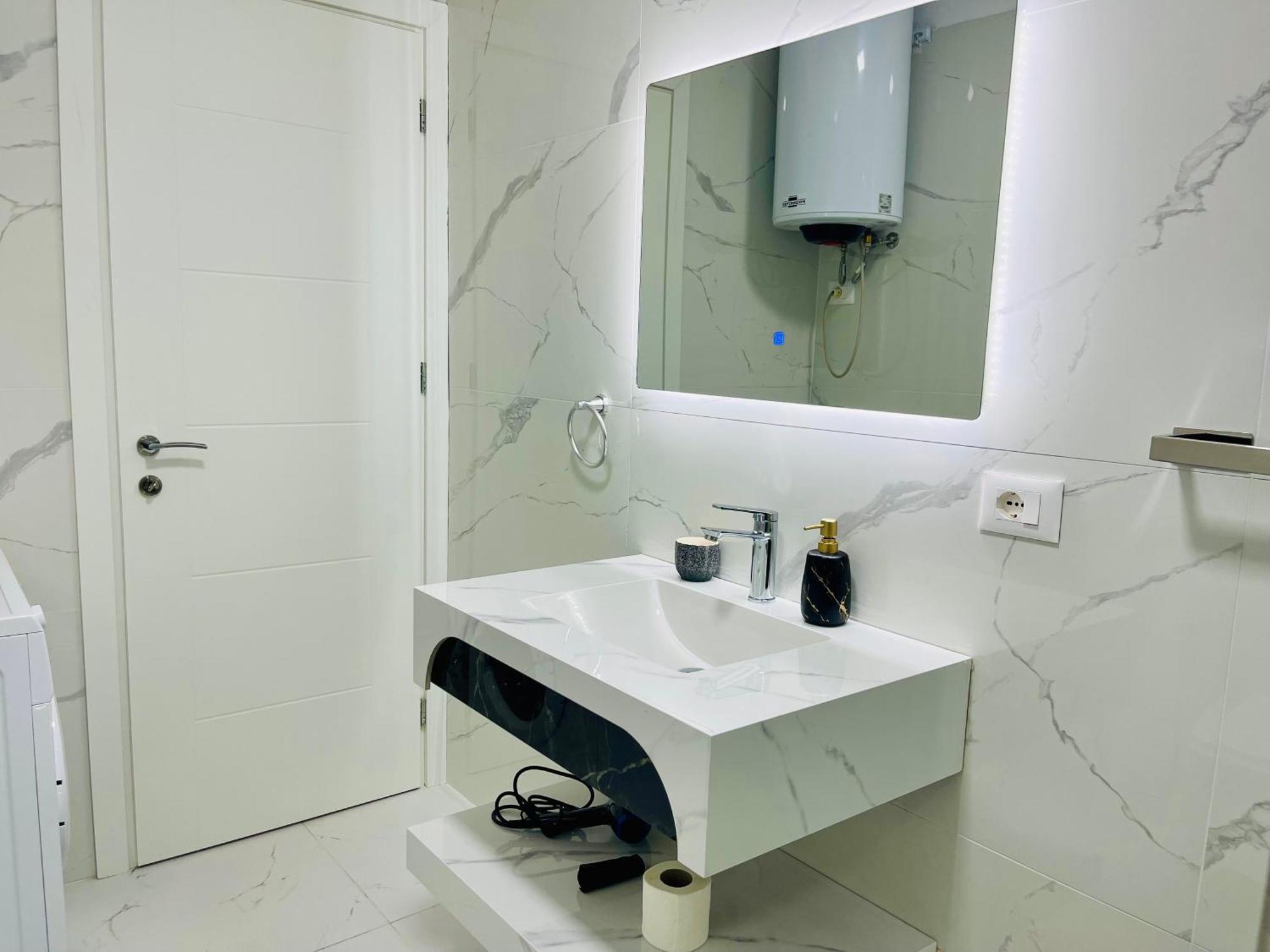 Albis Apartment 2 ติรานา ภายนอก รูปภาพ